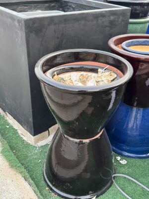 Green Souq Rolled Rim Pot Blue, White, Green & Black Outdoor Ceramic Pot, Trendy durable and nice pots with bottom hole for outdoor and indoor plants - Image 5